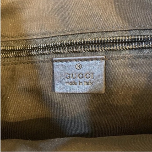 Authenticated Gucci Sherry Messenger Crossbody Shoulder Bag Tote Purse - Picture 10 of 15